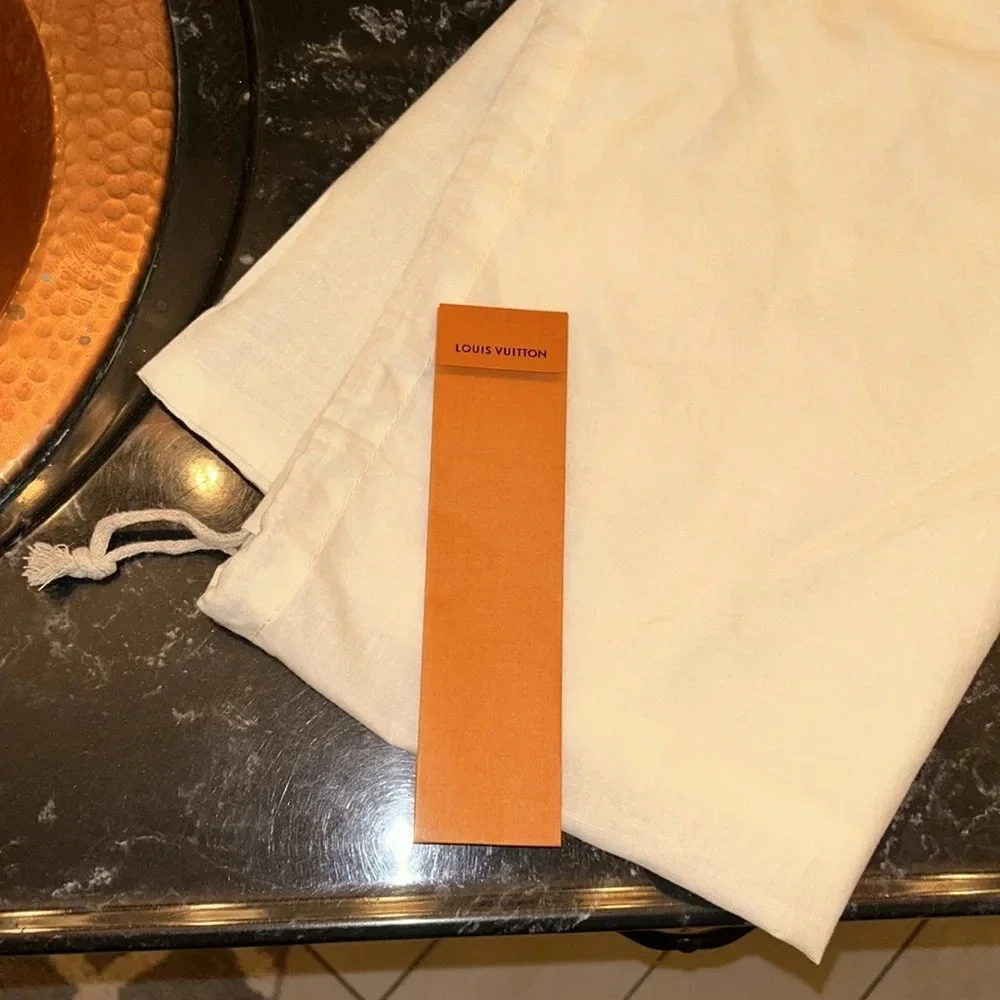 3 piece Louis Vuitton gift bag set and plain white dust bag